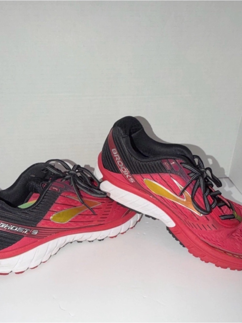 Brooks Women's Red and Black Running Sneakers with Gold Logo
